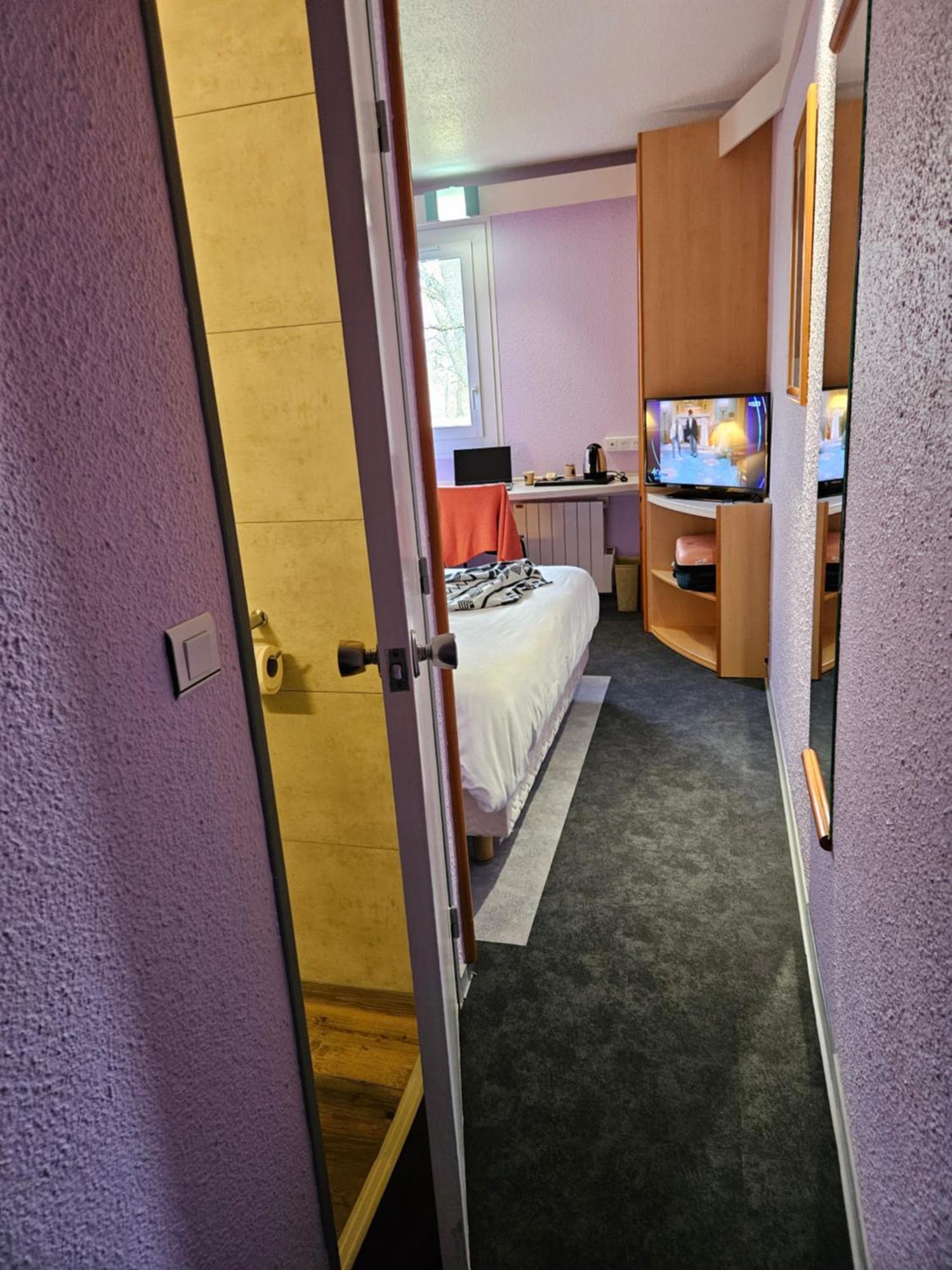 Hotel Bonanite Villers-Cotterêts Екстериор снимка